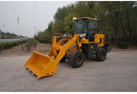 HOW TO OPERATE - A Front End Loader! 